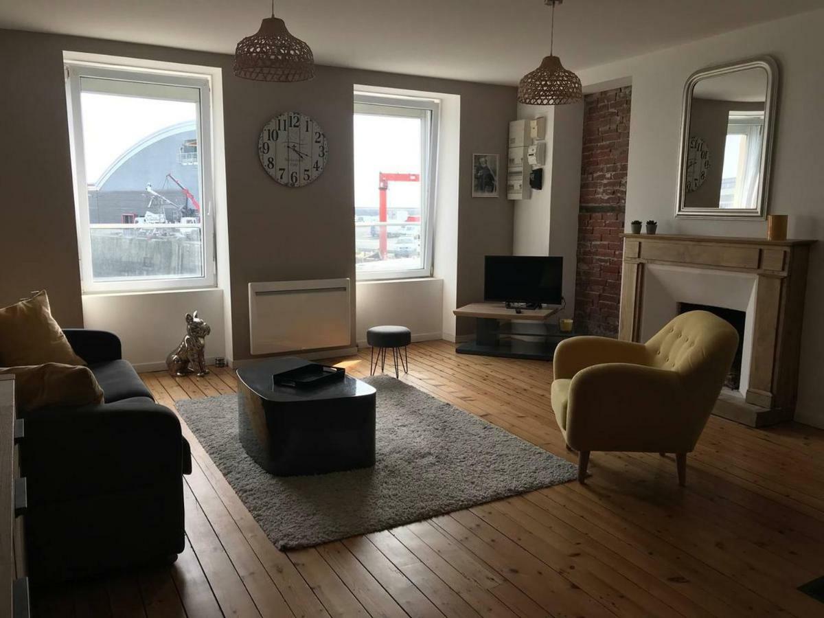 60 Rue Du Port Granville Exterior foto